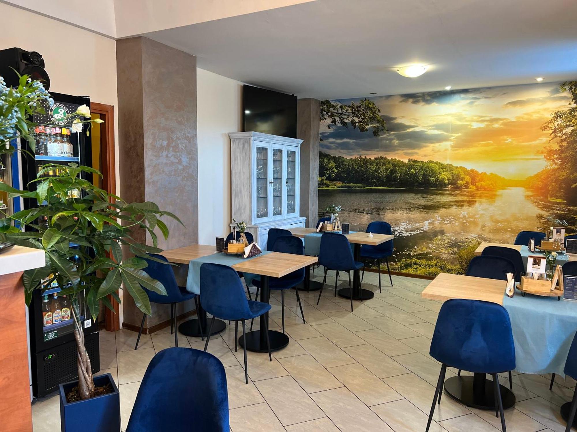 Vistula Hotell 3*